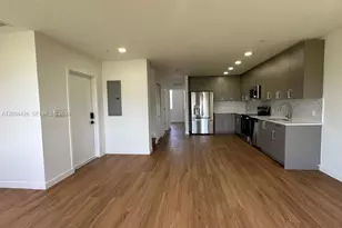 12556 SW 194th St, Miami, FL 33177 - Photo 3