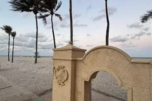 901 S Surf Rd, Hollywood, FL 33019 - Photo 23