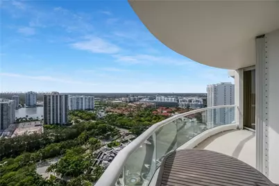 7000 Island Blvd #2802, Aventura, FL 33160 - Photo 3