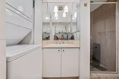 7000 Island Blvd #2802, Aventura, FL 33160 - Photo 47