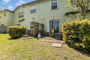 3065 SE 1st Dr, Homestead, FL 33033 - Photo 17