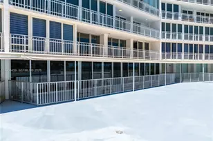 600 Grapetree Dr, Key Biscayne, FL 33149 - Photo 27
