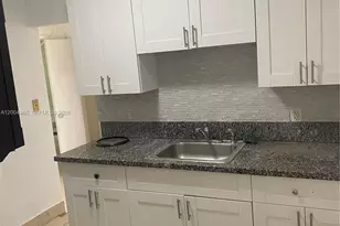 1070 NW 147th St, Miami, FL 33168 - Photo 19