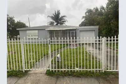 1070 NW 147th St, Miami, FL 33168 - Photo 3