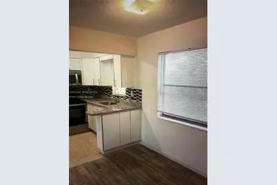 2415 Lincoln St #305, Hollywood, FL 33020 - Photo 5