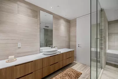 4701 N Meridian Ave #627, Miami Beach, FL 33140 - Photo 15