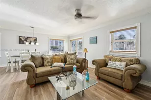 3862 NE 171 St, North Miami Beach, FL 33160 - Photo 11