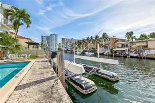 3862 NE 171 St, North Miami Beach, FL 33160 - Photo 61