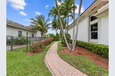 14857 SW 38th St, Davie, FL 33331 - Photo 53