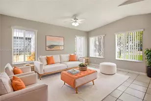 1414 E Harmony Lake Cir, Davie, FL 33324 - Photo 7