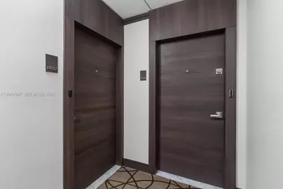 20505 E Country Club Dr #PH-38, Aventura, FL 33180 - Photo 17