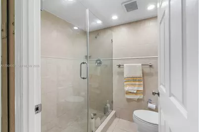 20505 E Country Club Dr #PH-38, Aventura, FL 33180 - Photo 49