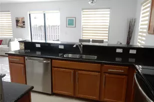 11455 NW 88th Ln, Doral, FL 33178 - Photo 11