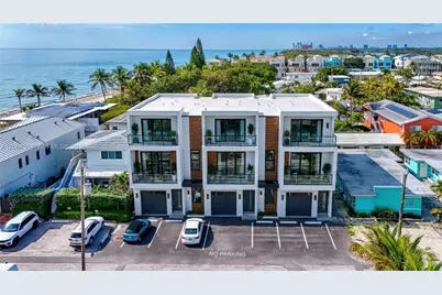 318 Walnut St, Hollywood, FL 33019 - Photo 3