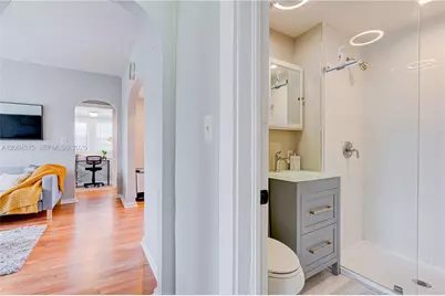 227 SW 30th Ave #B, Miami, FL 33135 - Photo 15