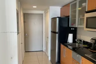 1750 N Bayshore Dr, Miami, FL 33132 - Photo 29
