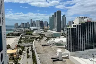 1750 N Bayshore Dr, Miami, FL 33132 - Photo 27