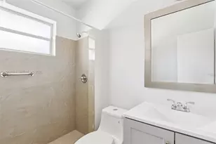 7975 Crespi Blvd, Miami Beach, FL 33141 - Photo 17