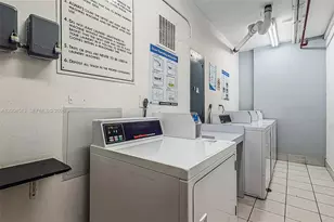5055 Collins Ave, Miami Beach, FL 33140 - Photo 29