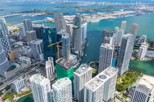 77 SE 5th St, Miami, FL 33131 - Photo 55