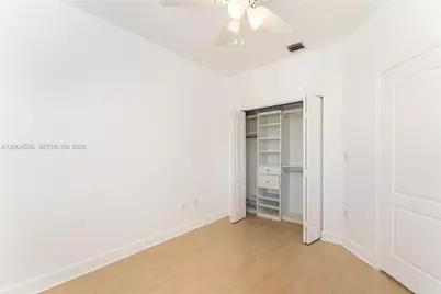 5869 NW 108th Pl, Doral, FL 33178 - Photo 23