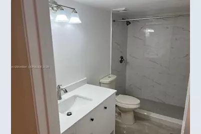 18326 NW 68th Ave #F, Hialeah, FL 33015 - Photo 11