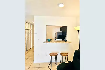 1441 Lincoln Rd #212, Miami Beach, FL 33139 - Photo 9