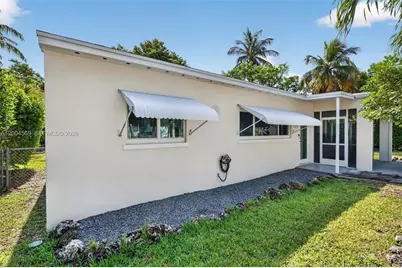 8 Ocean View Blvd, Key Largo, FL 33037 - Photo 5