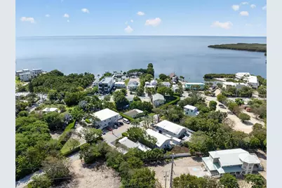 8 Ocean View Blvd, Key Largo, FL 33037 - Photo 51
