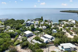 8 Ocean View Blvd, Key Largo, FL 33037 - Photo 51