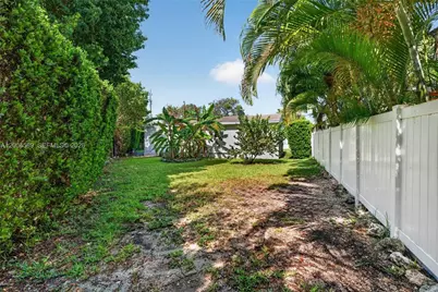 8 Ocean View Blvd, Key Largo, FL 33037 - Photo 17