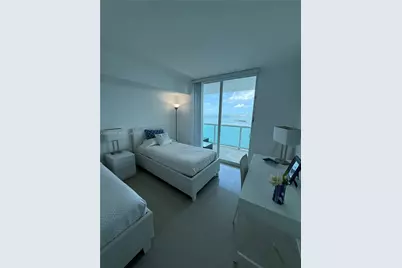 1800 N Bayshore Dr #2107, Miami, FL 33132 - Photo 9