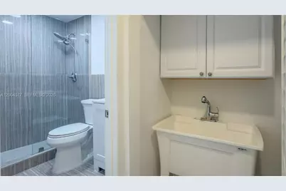 1690 Daytonia Rd, Miami Beach, FL 33141 - Photo 39
