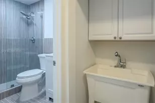 1690 Daytonia Rd, Miami Beach, FL 33141 - Photo 39