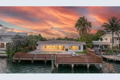 1690 Daytonia Rd, Miami Beach, FL 33141 - Photo 13