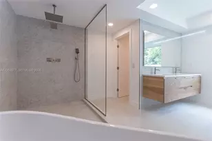 1690 Daytonia Rd, Miami Beach, FL 33141 - Photo 69