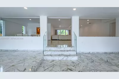 1690 Daytonia Rd, Miami Beach, FL 33141 - Photo 29