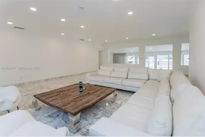 1690 Daytonia Rd, Miami Beach, FL 33141 - Photo 57
