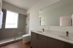 12554 SW 194th St, Miami, FL 33177 - Photo 13