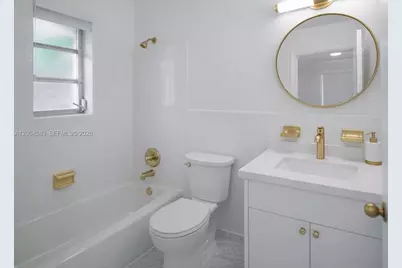 1101 Capri St, Coral Gables, FL 33134 - Photo 31