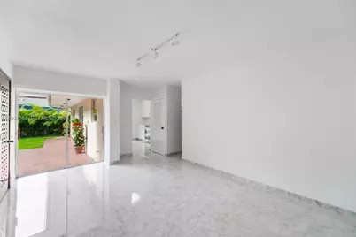 1101 Capri St, Coral Gables, FL 33134 - Photo 15