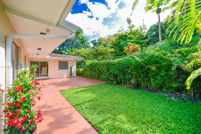 1101 Capri St, Coral Gables, FL 33134 - Photo 33