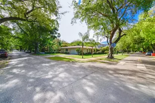 1101 Capri St, Coral Gables, FL 33134 - Photo 41