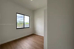 12552 SW 194th St, Miami, FL 33177 - Photo 15