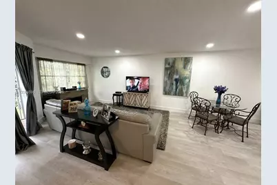 12650 SW 6th St #412K, Pembroke Pines, FL 33027 - Photo 9