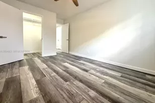 15 SE 13th St, Dania Beach, FL 33004 - Photo 23