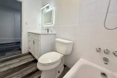 15 SE 13th St #17, Dania Beach, FL 33004 - Photo 21