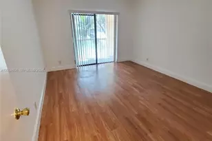 8100 Geneva Ct, Doral, FL 33166 - Photo 7