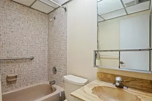 709 Curtiss Pkwy, Miami Springs, FL 33166 - Photo 23