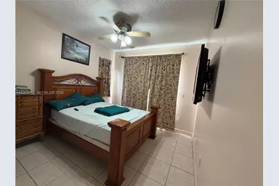 2329 NW 184th Ter, Pembroke Pines, FL 33029 - Photo 7